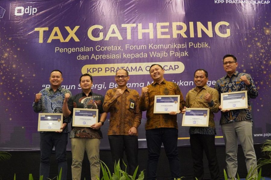 Penerimaan Lampaui Target, KPP Pratama Cilacap Gelar “Tax&nbsp;Gathering”